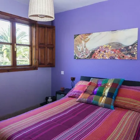 Alojamiento Extrahotelero La Gurriana * Кармона