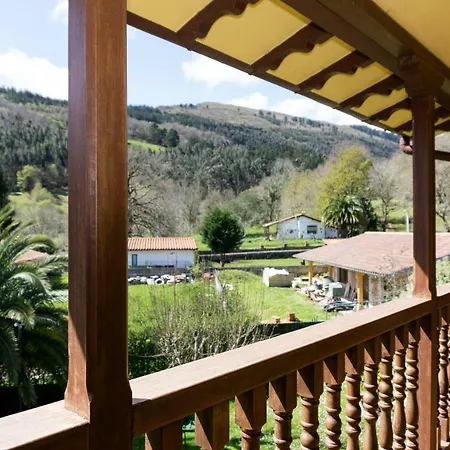 Alojamiento Extrahotelero La Gurriana Кармона